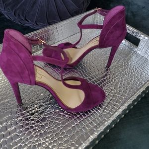 Js-Rayanna T Strap suede sandals
